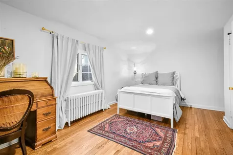 16 Lotus Road New Rochelle NY 10804