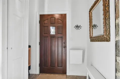 16 Lotus Road New Rochelle NY 10804