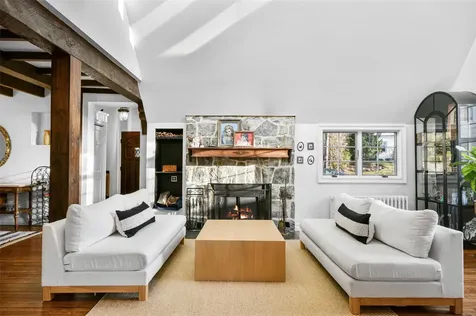 16 Lotus Road New Rochelle NY 10804
