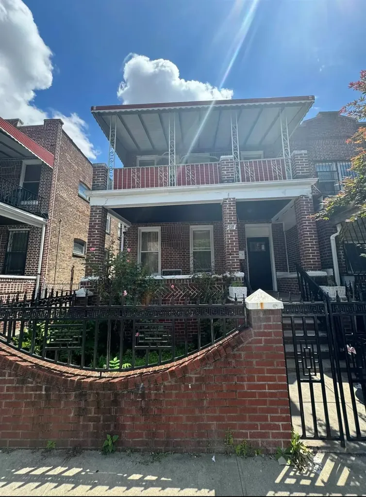 131 E 31st Street Brooklyn NY 11226