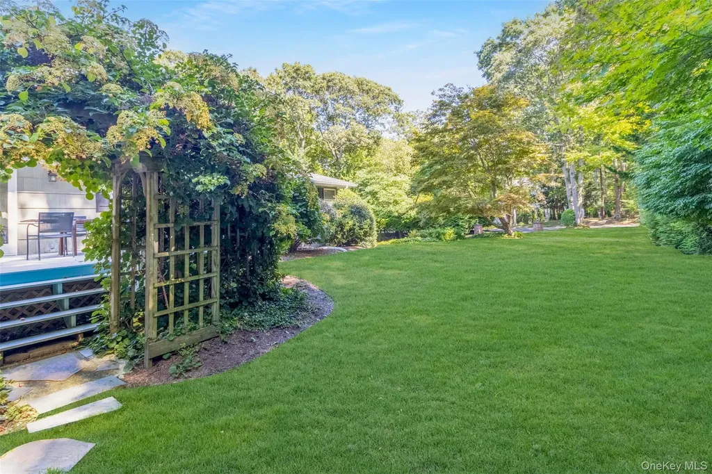 485 Pine Road Southold NY 11971