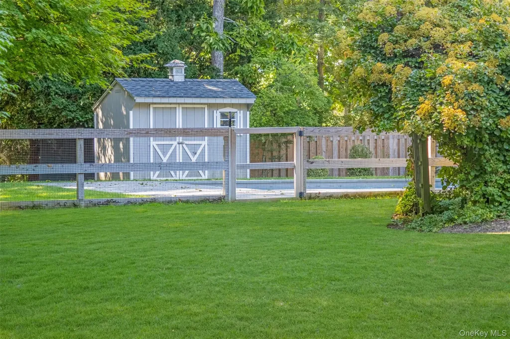 485 Pine Road Southold NY 11971