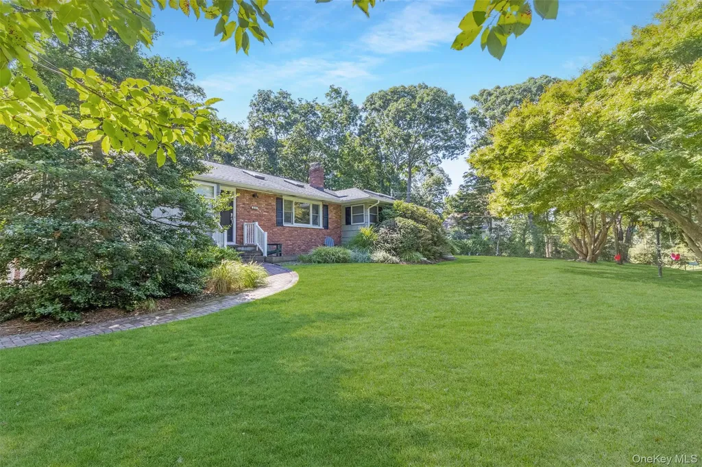 485 Pine Road Southold NY 11971