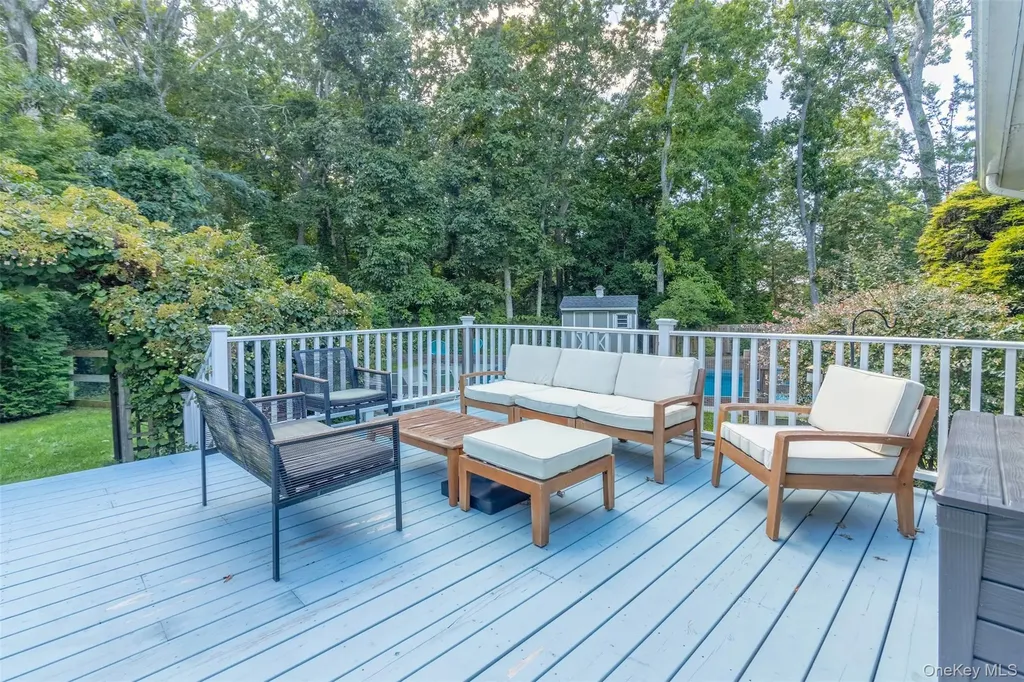 485 Pine Road Southold NY 11971