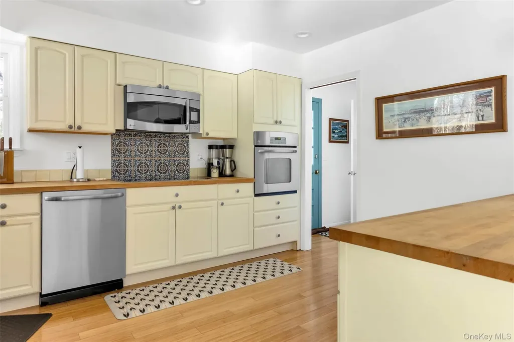 485 Pine Road Southold NY 11971