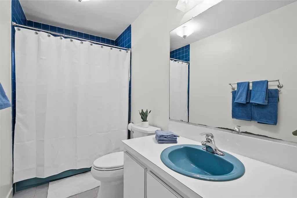 8 Heather Lane West Nyack NY 10994