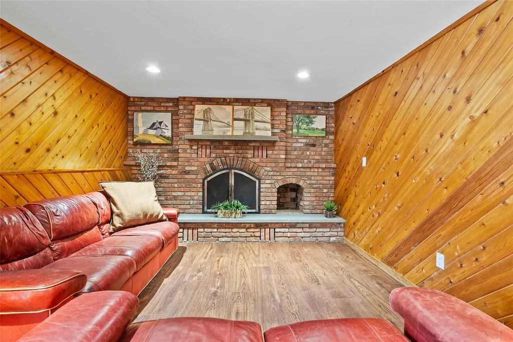 8 Heather Lane West Nyack NY 10994