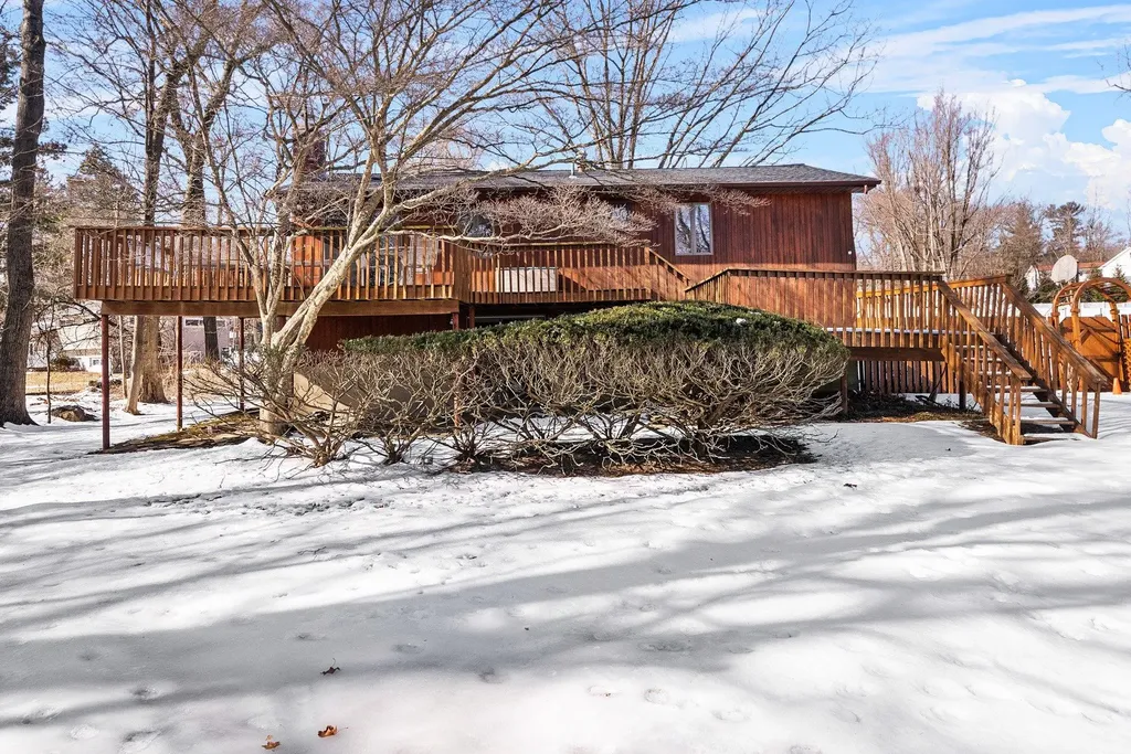 8 Heather Lane West Nyack NY 10994