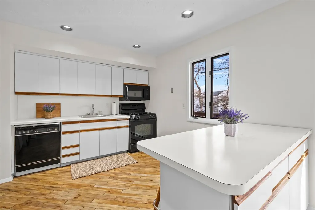 8 Heather Lane West Nyack NY 10994