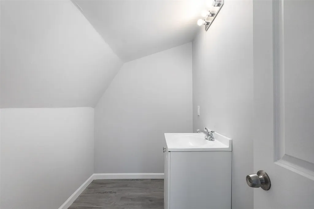 22 Edgar Street Poughkeepsie NY 12603