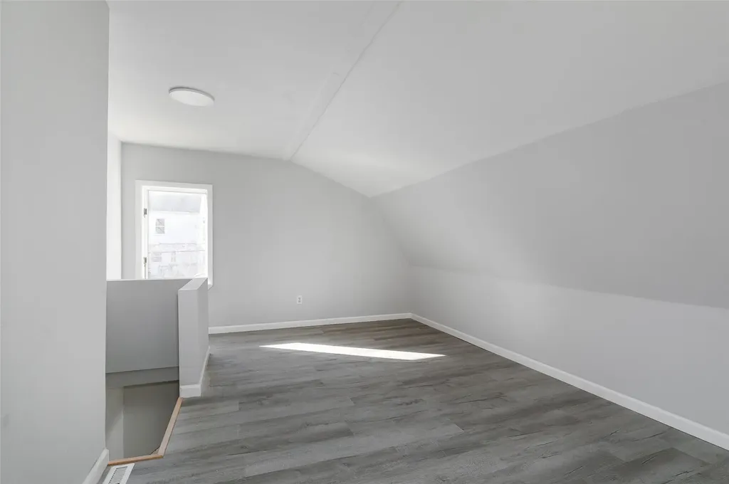 22 Edgar Street Poughkeepsie NY 12603