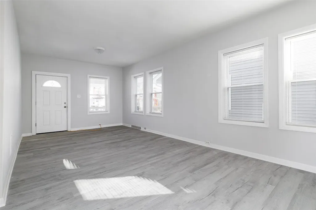 22 Edgar Street Poughkeepsie NY 12603