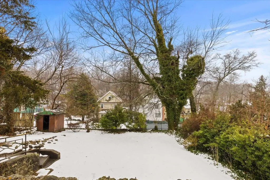 51 Hillcrest Road Mount Vernon NY 10552