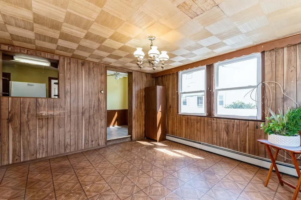 379 Rolling Street Malverne NY 11565