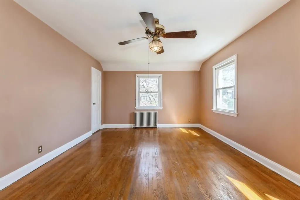379 Rolling Street Malverne NY 11565