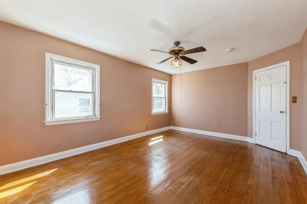 379 Rolling Street Malverne NY 11565