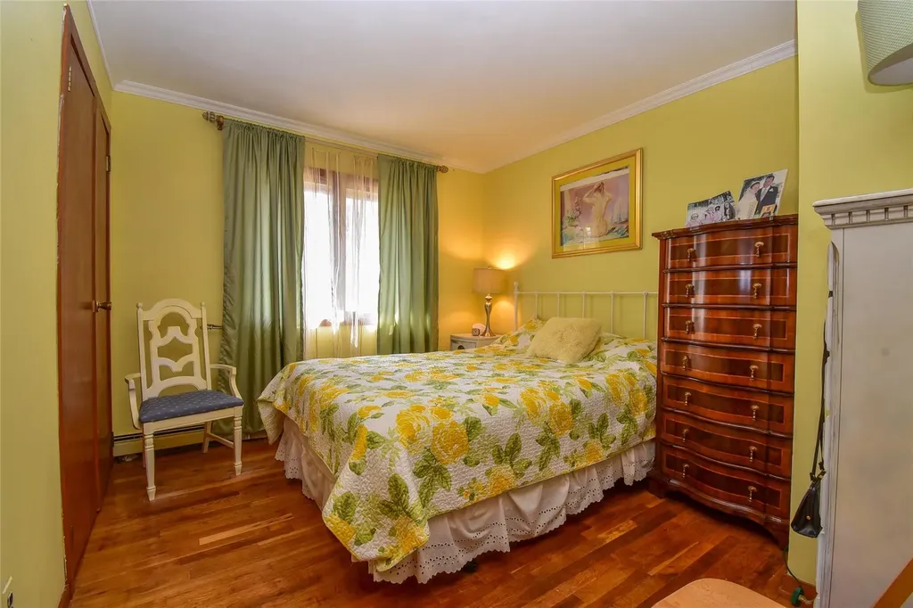 86 Highland Down Shoreham NY 11786