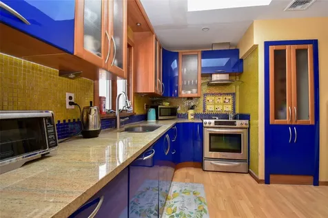 86 Highland Down Shoreham NY 11786