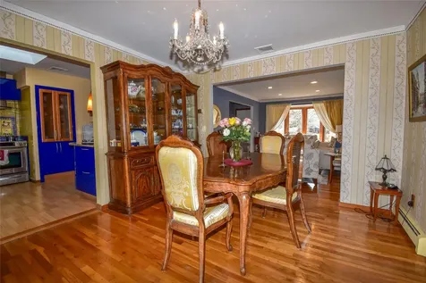 86 Highland Down Shoreham NY 11786