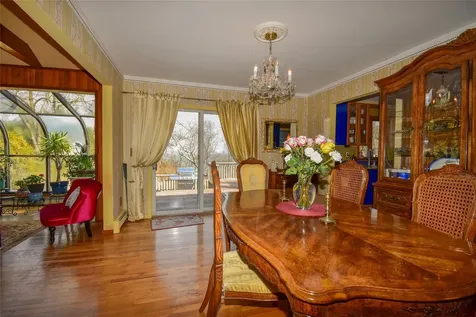 86 Highland Down Shoreham NY 11786