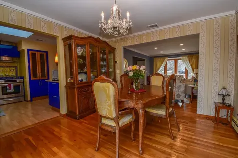 86 Highland Down Shoreham NY 11786