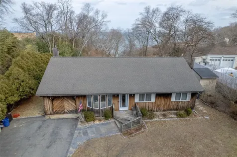 86 Highland Down Shoreham NY 11786