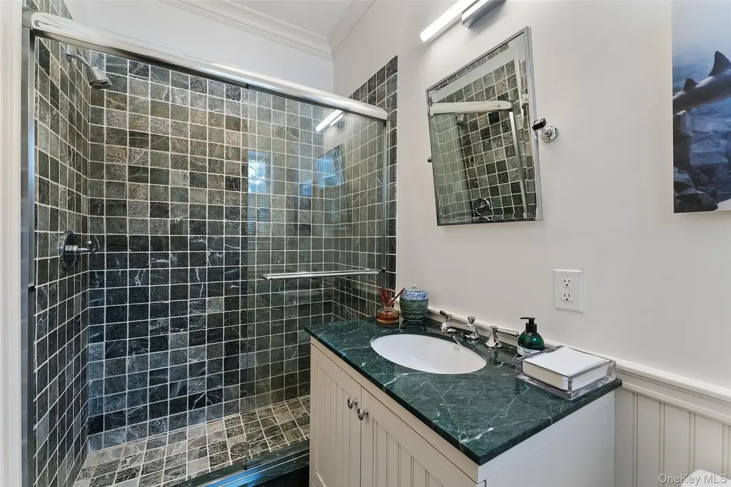 35 Eton Road Scarsdale NY 10583