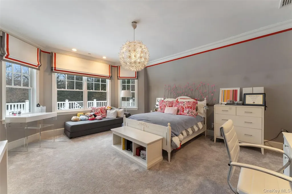 35 Eton Road Scarsdale NY 10583