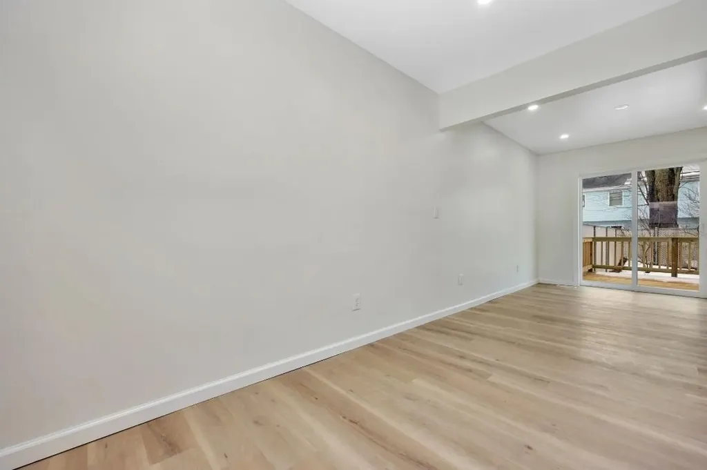 29 Walnut Street Central Islip NY 11722