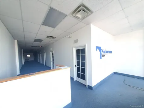 4842 Sunrise Highway Sayville NY 11782