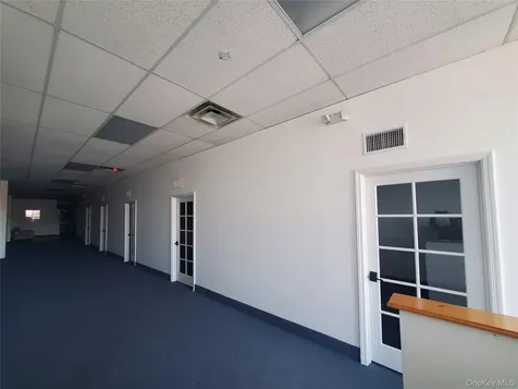 4842 Sunrise Highway Sayville NY 11782