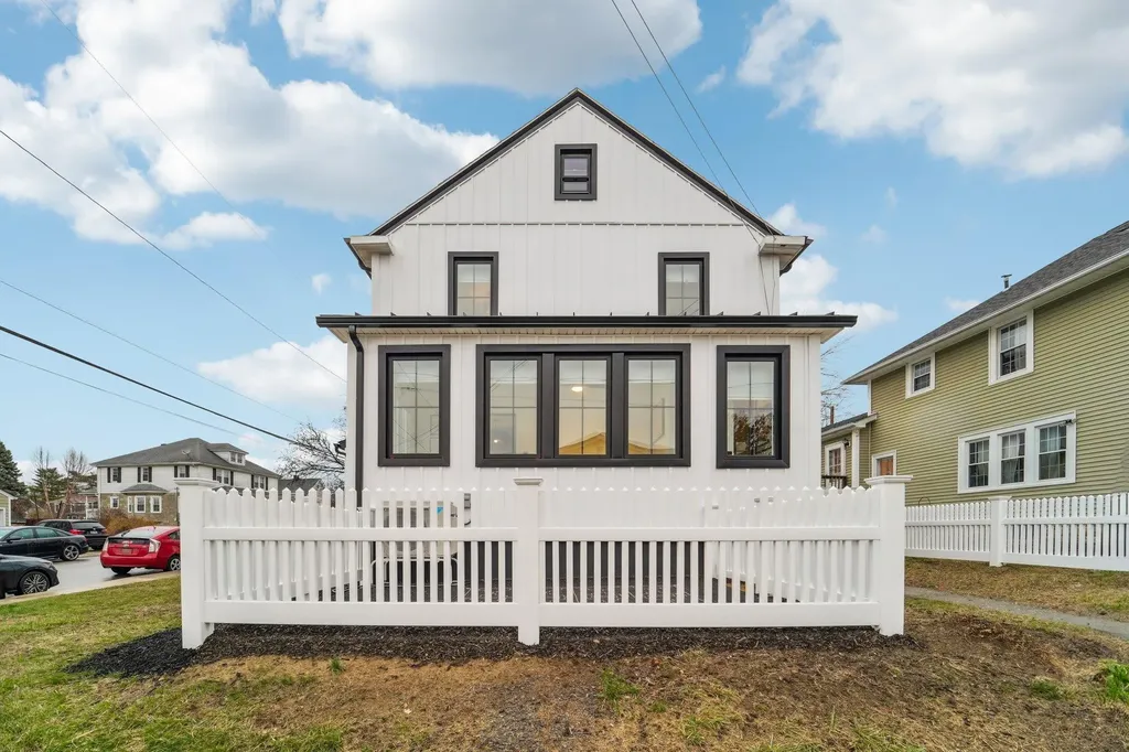 32 Dutchess Terrace Beacon NY 12508