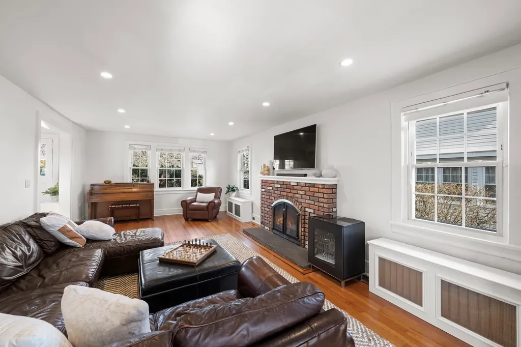 4520 Boston Post Road Pelham NY 10803