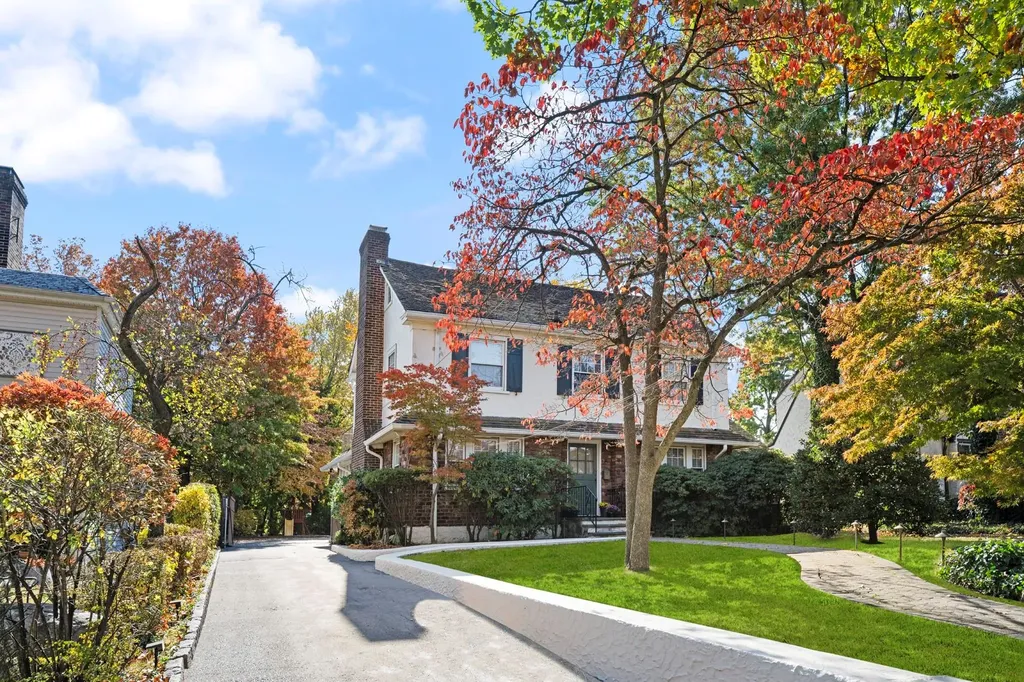 4520 Boston Post Road Pelham NY 10803