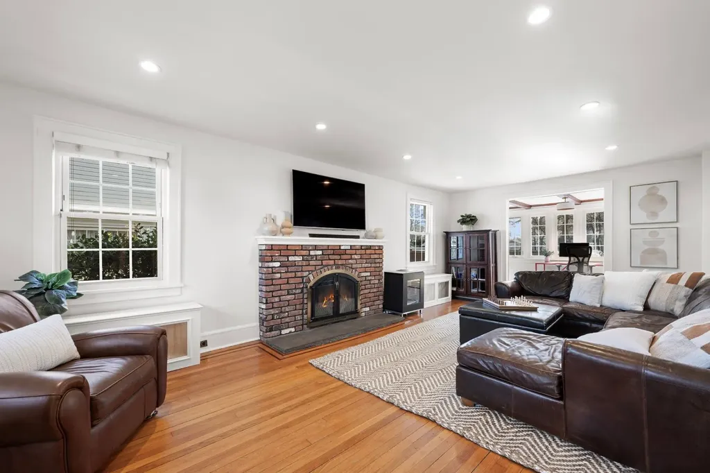 4520 Boston Post Road Pelham NY 10803