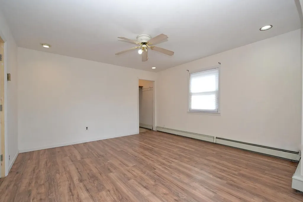 179 Lynbrook Drive Mastic Beach NY 11951