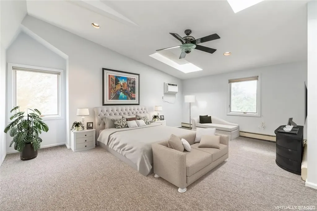 16 Hawthorne Lane Lawrence NY 11559