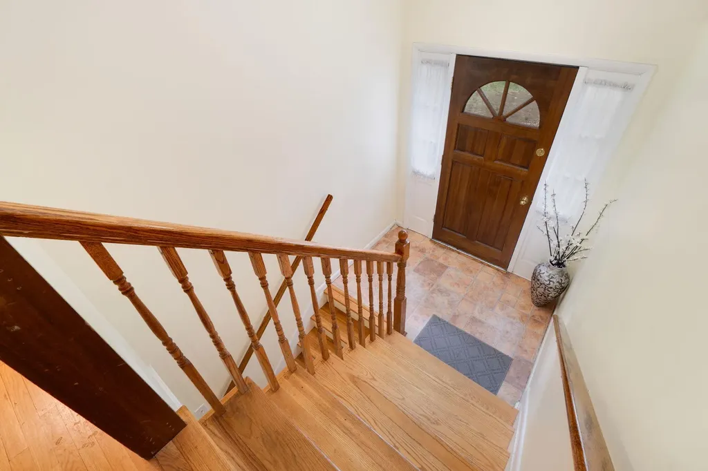 14 Ashley Lane Cold Spring NY 10516