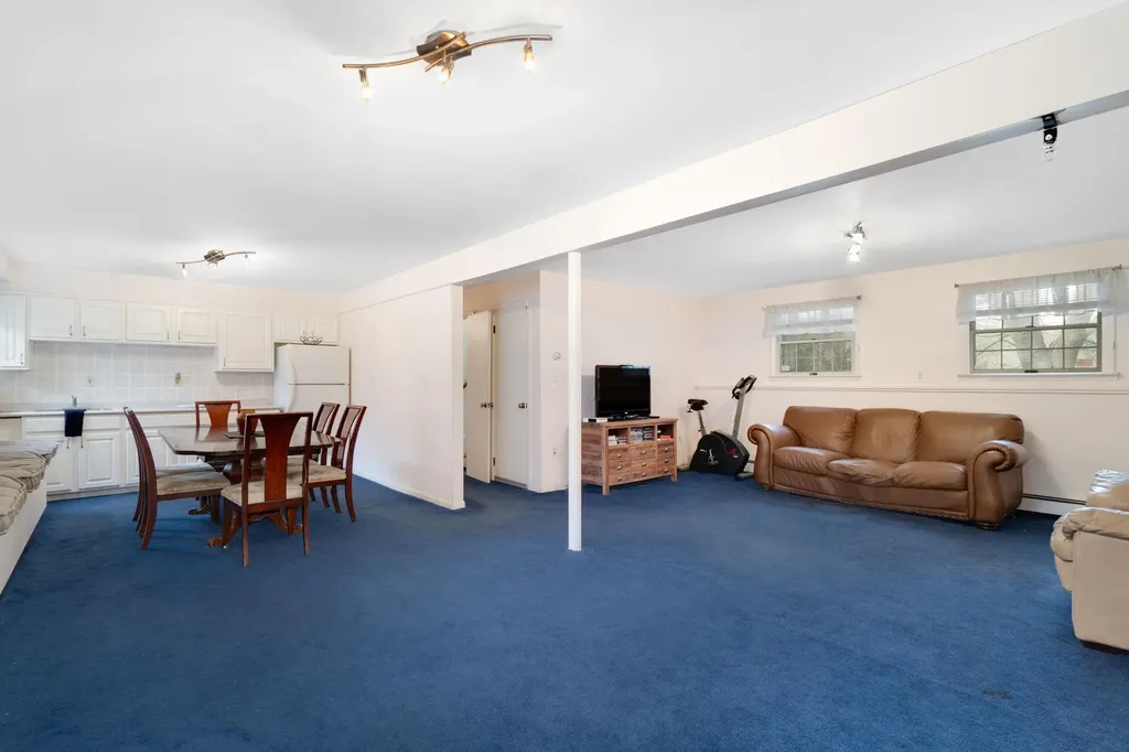 14 Ashley Lane Cold Spring NY 10516