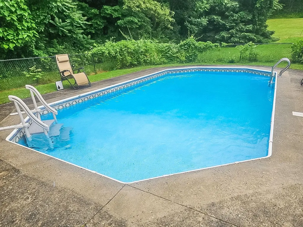 14 Ashley Lane Cold Spring NY 10516
