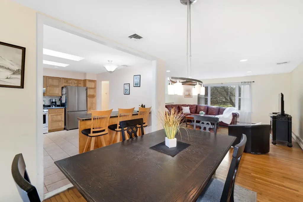 14 Ashley Lane Cold Spring NY 10516