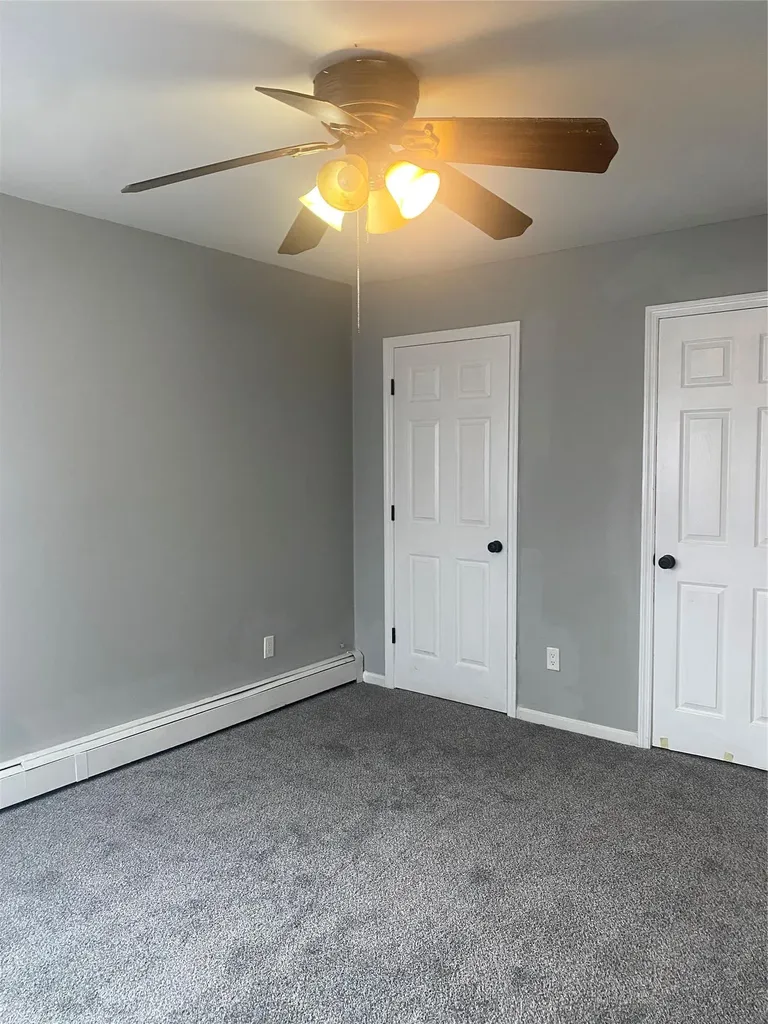 123 Lakeway Drive West Babylon NY 11704