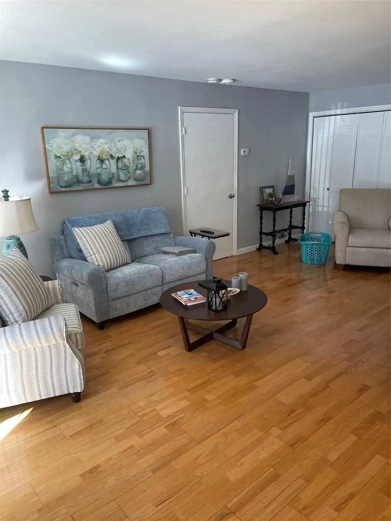302 Commons Way Fishkill NY 12524