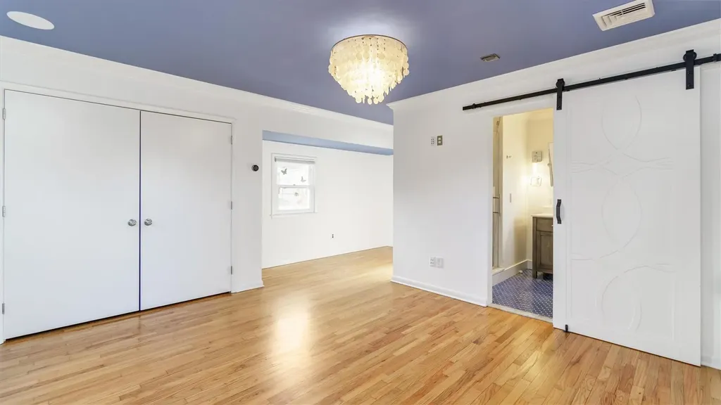 74 Sunrise Avenue Riverhead NY 11901