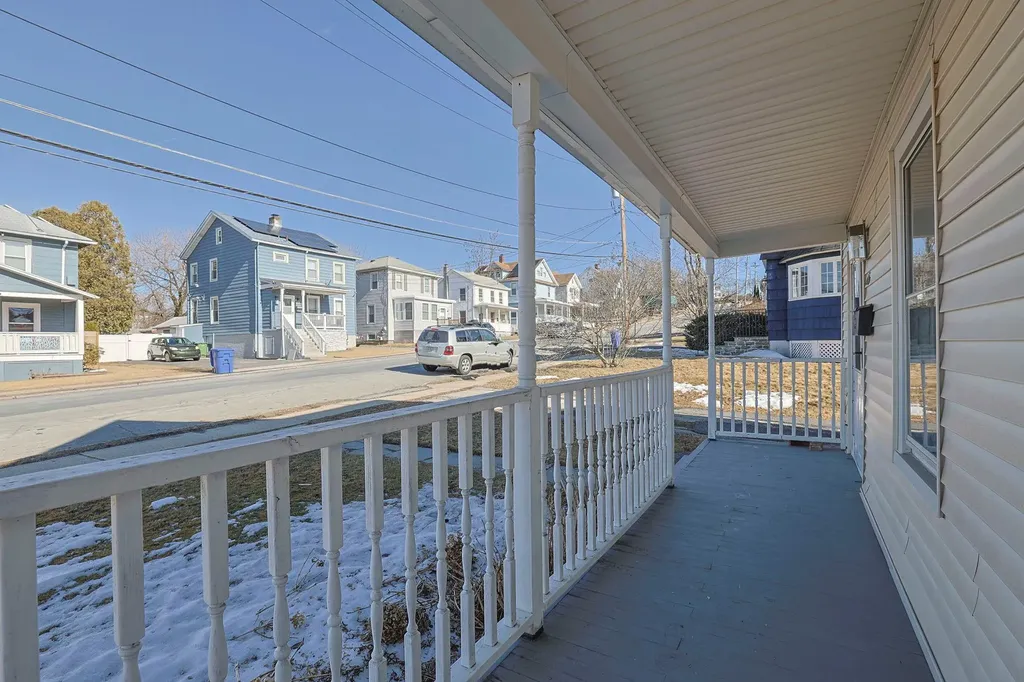16 Myrtle Avenue Middletown NY 10940