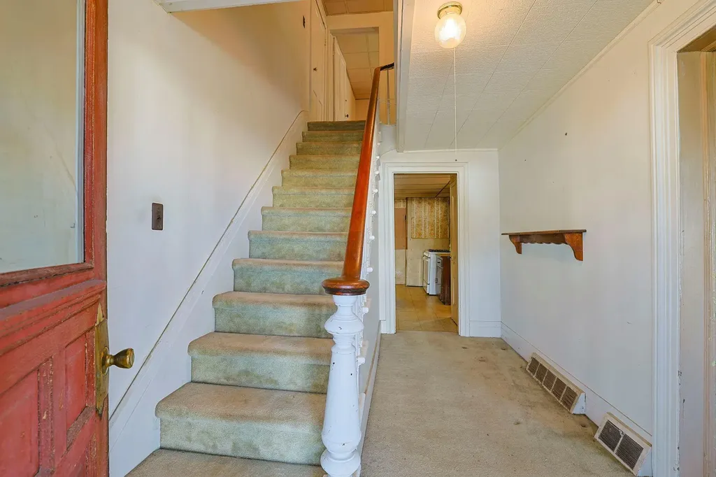 16 Myrtle Avenue Middletown NY 10940