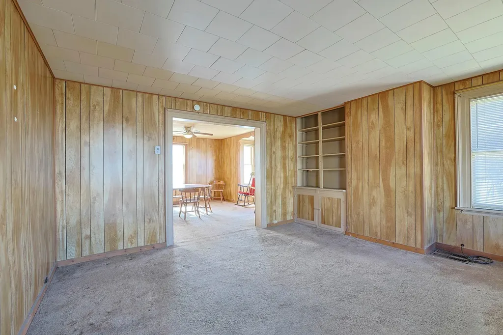 16 Myrtle Avenue Middletown NY 10940