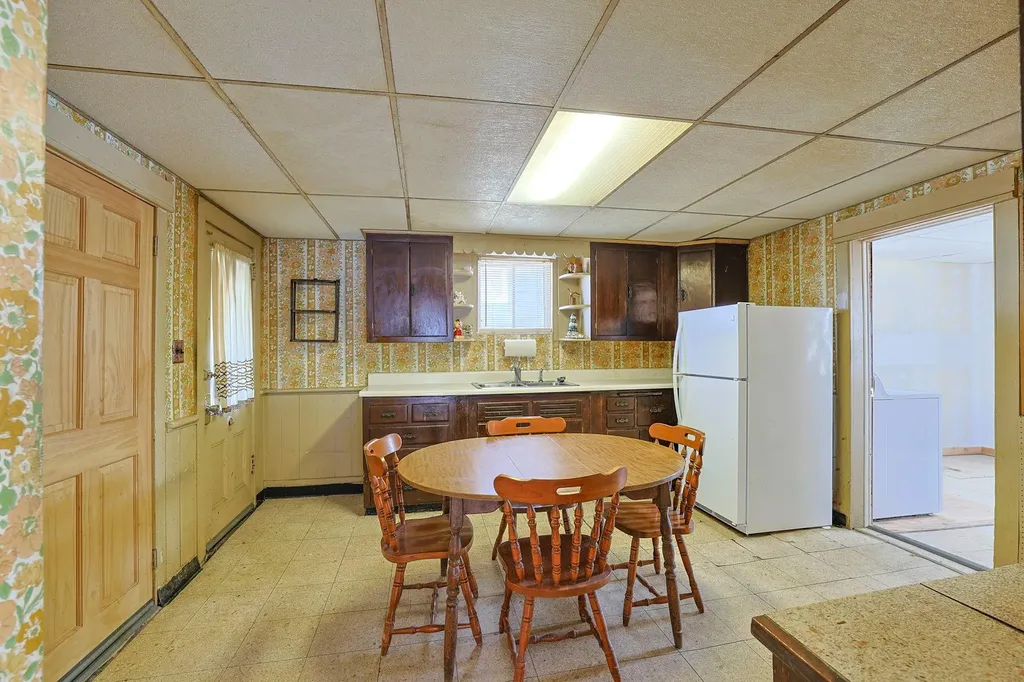 16 Myrtle Avenue Middletown NY 10940