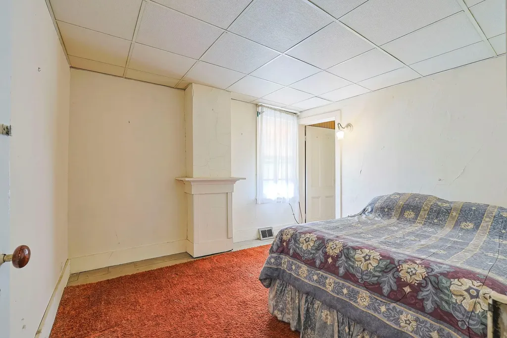 16 Myrtle Avenue Middletown NY 10940