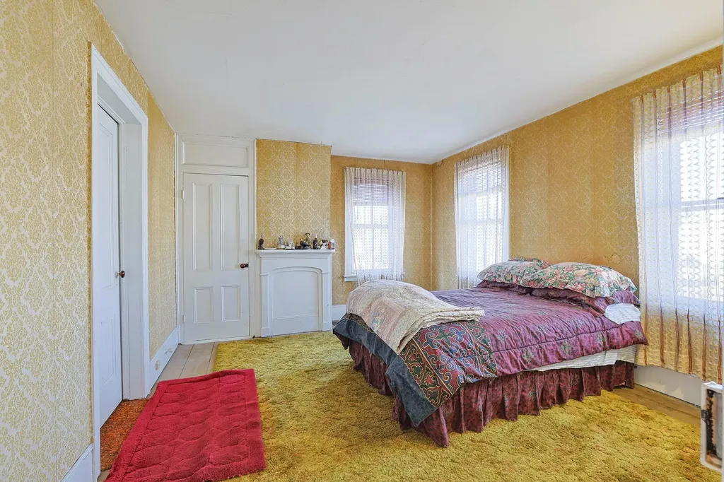16 Myrtle Avenue Middletown NY 10940